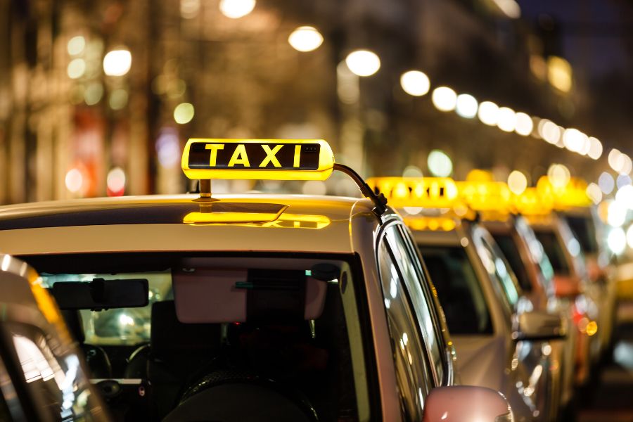 Airport cab service in Jamshedpur - pickup and drop taxi